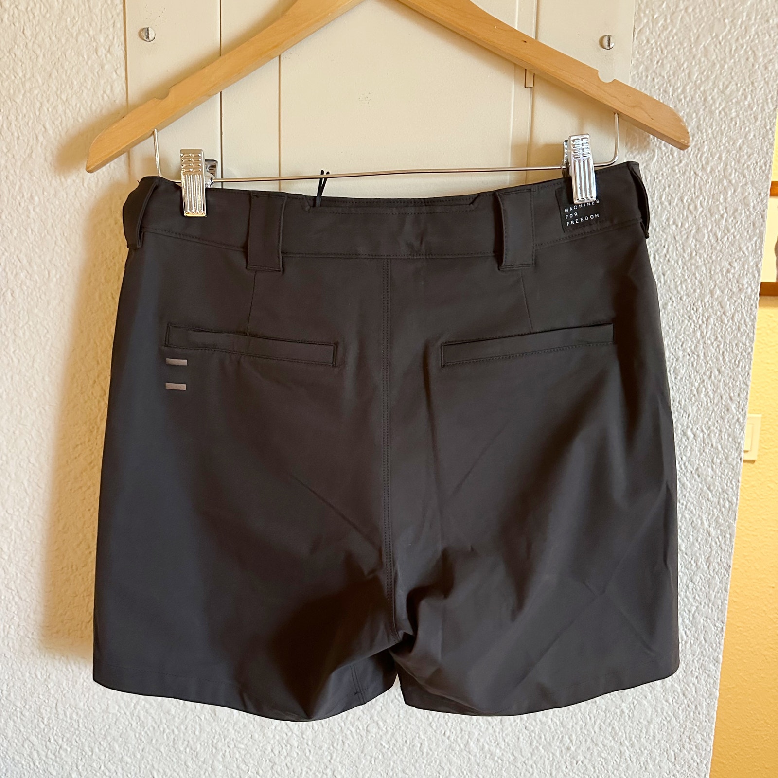 Nwt Machines For Freedom The Key Short 5.5 Inseam Black Cycling Gravel Size 27 — image 4 of 8